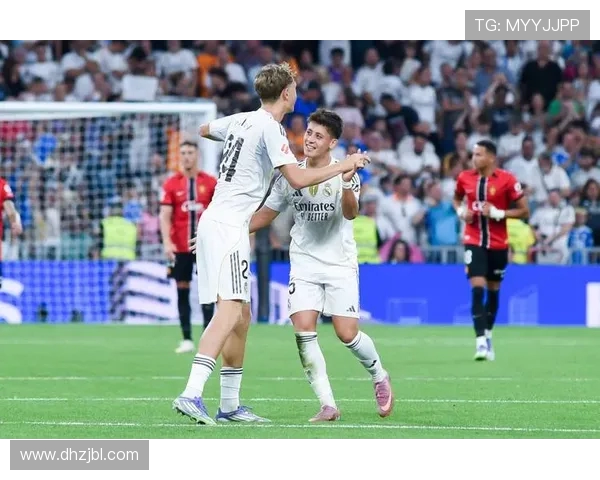 西媒称皇马前锋迪亚斯因伤离场 或缺席摩洛哥队世俱杯比赛